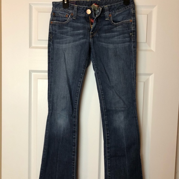 Lucky Brand Jeans, dark wash, Lola boot cut. - Picture 2 of 6